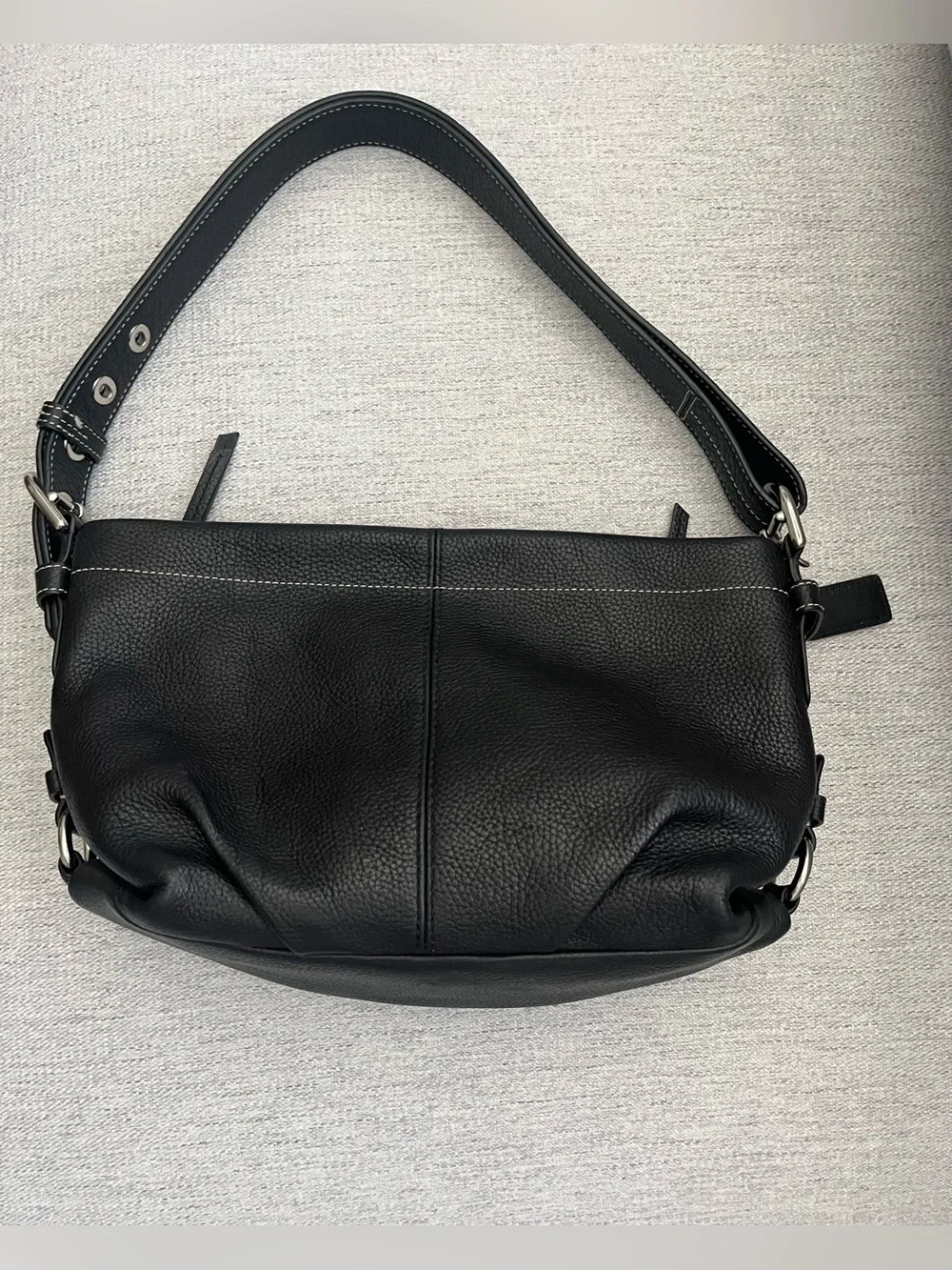 Coach Black Leather East West Shoulder Duffle Hobo Bag (F15065)